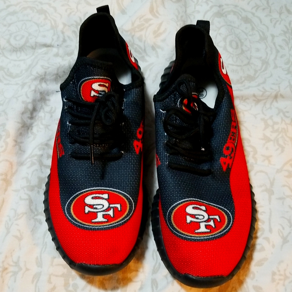 No brand just cool niner shoes very comfy.  Since 6 in kids